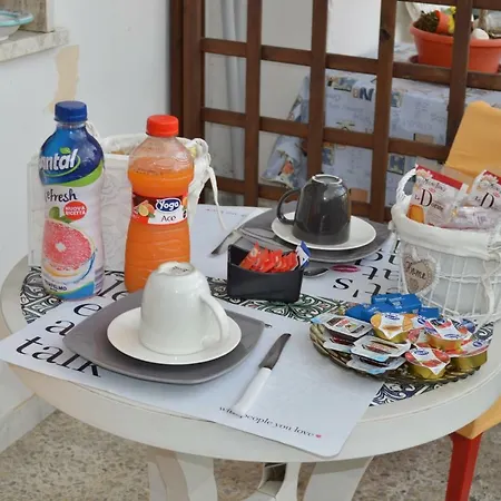 Oda ve Kahvaltı Frangi 4*