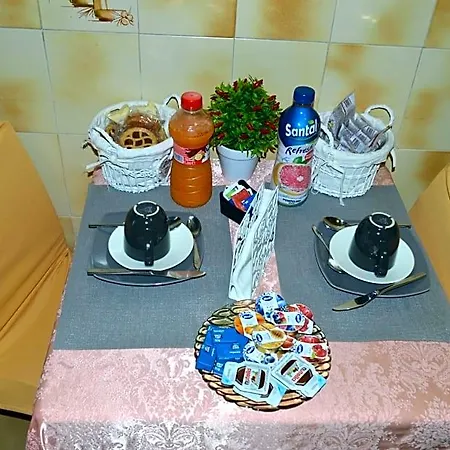 Frangi Bed and Breakfast 3*