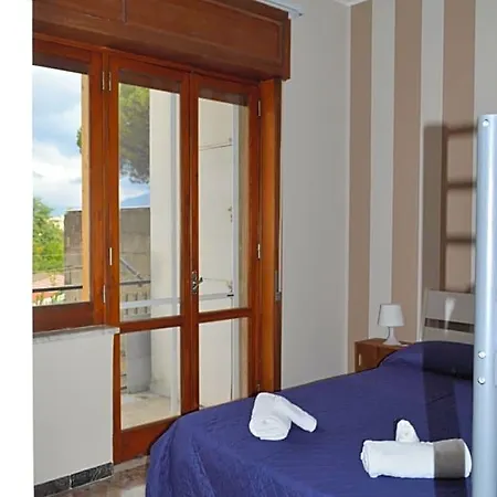 Frangi Bed and Breakfast 3*